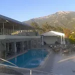 Grove 2* אולודניץ